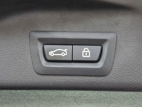 Used 2021 BMW X5 xDrive40i image 32