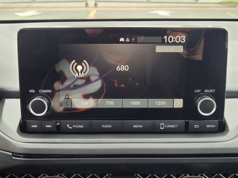 Used 2023 Honda Accord EX image 26