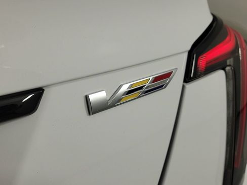 Used 2026 Cadillac CT5 V w/ Technology Package RWD image 6