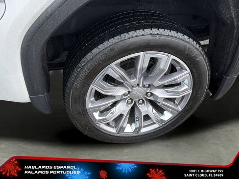 Used 2024 GMC Sierra 1500 Denali AWD/4WD image 12