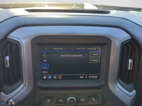 Used 2021 Chevrolet Silverado 1500 Custom image 13