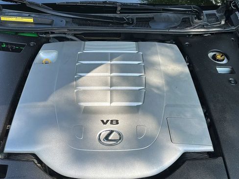Used 2014 Lexus LS 460 AWD w/ Comfort Package image 10