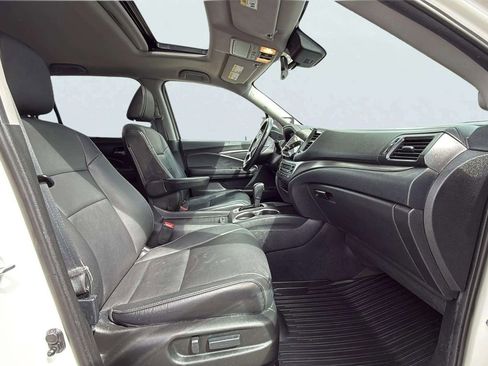 Used 2019 Honda Pilot EX-L image 16