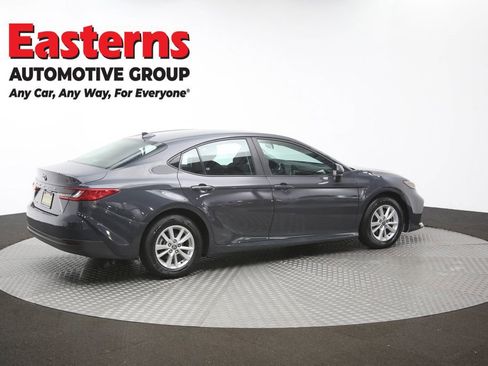 Used 2025 Toyota Camry LE FWD image 39