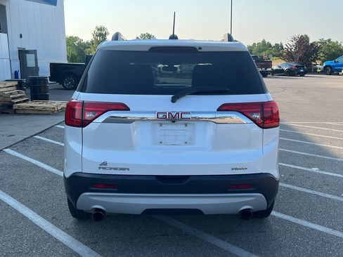 Used 2018 GMC Acadia SLT AWD/4WD image 4