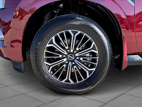 New 2026 Nissan Armada Platinum image 11