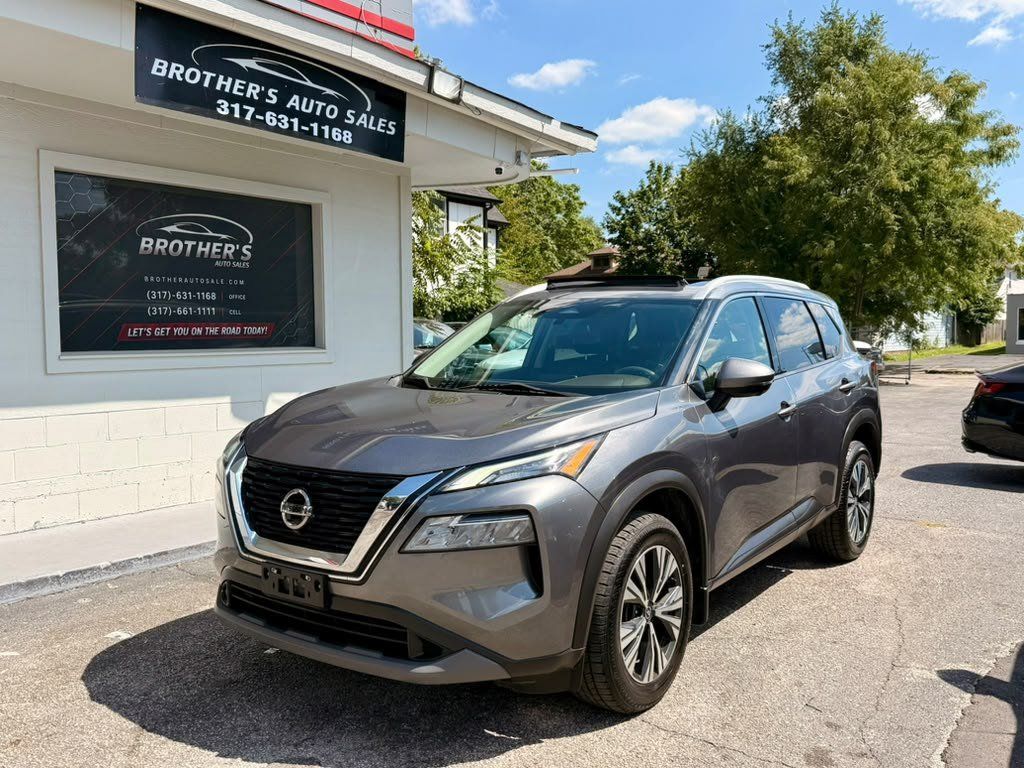 Used 2021 Nissan Rogue SV w/ Premium Package AWD/4WD image 2
