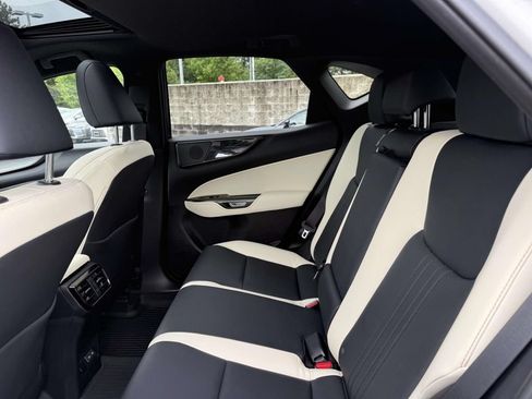 Used 2024 Lexus NX 350 AWD image 18