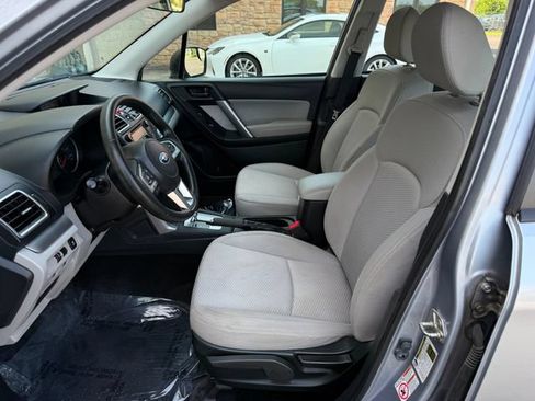 Used 2017 Subaru Forester 2.5i w/ Alloy Wheel Package AWD/4WD image 6
