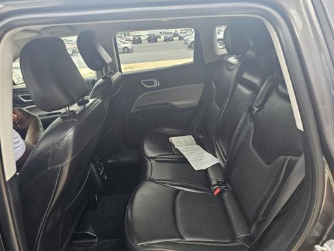 Used 2022 Jeep Compass Limited image 26