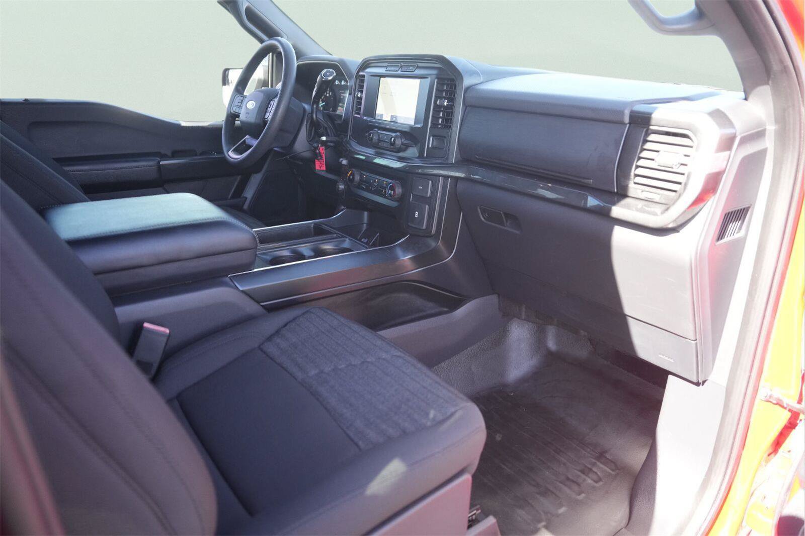 Used 2021 Ford F150 XL w/ STX Appearance Package AWD/4WD image 17