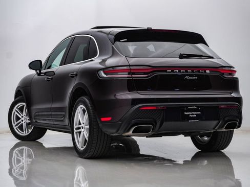 Used 2023 Porsche Macan Turbo AWD/4WD image 3