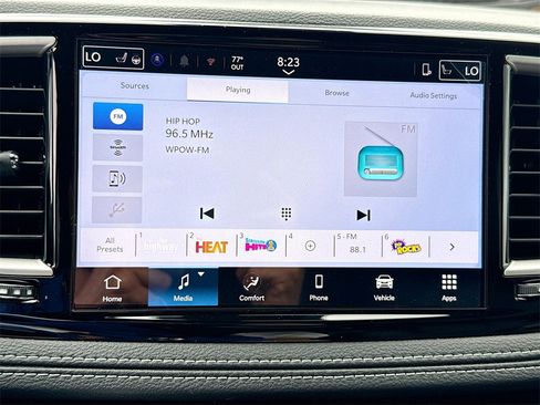 New 2026 Chrysler Pacifica Select image 15