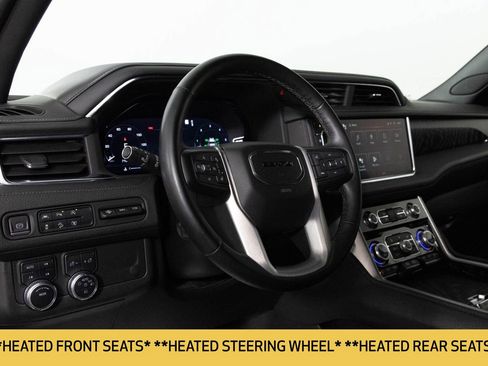 Used 2023 GMC Yukon XL Denali image 5