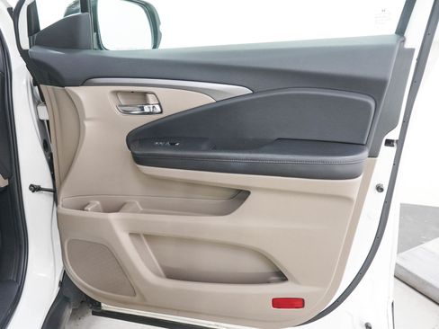 Used 2018 Honda Pilot EX-L image 12