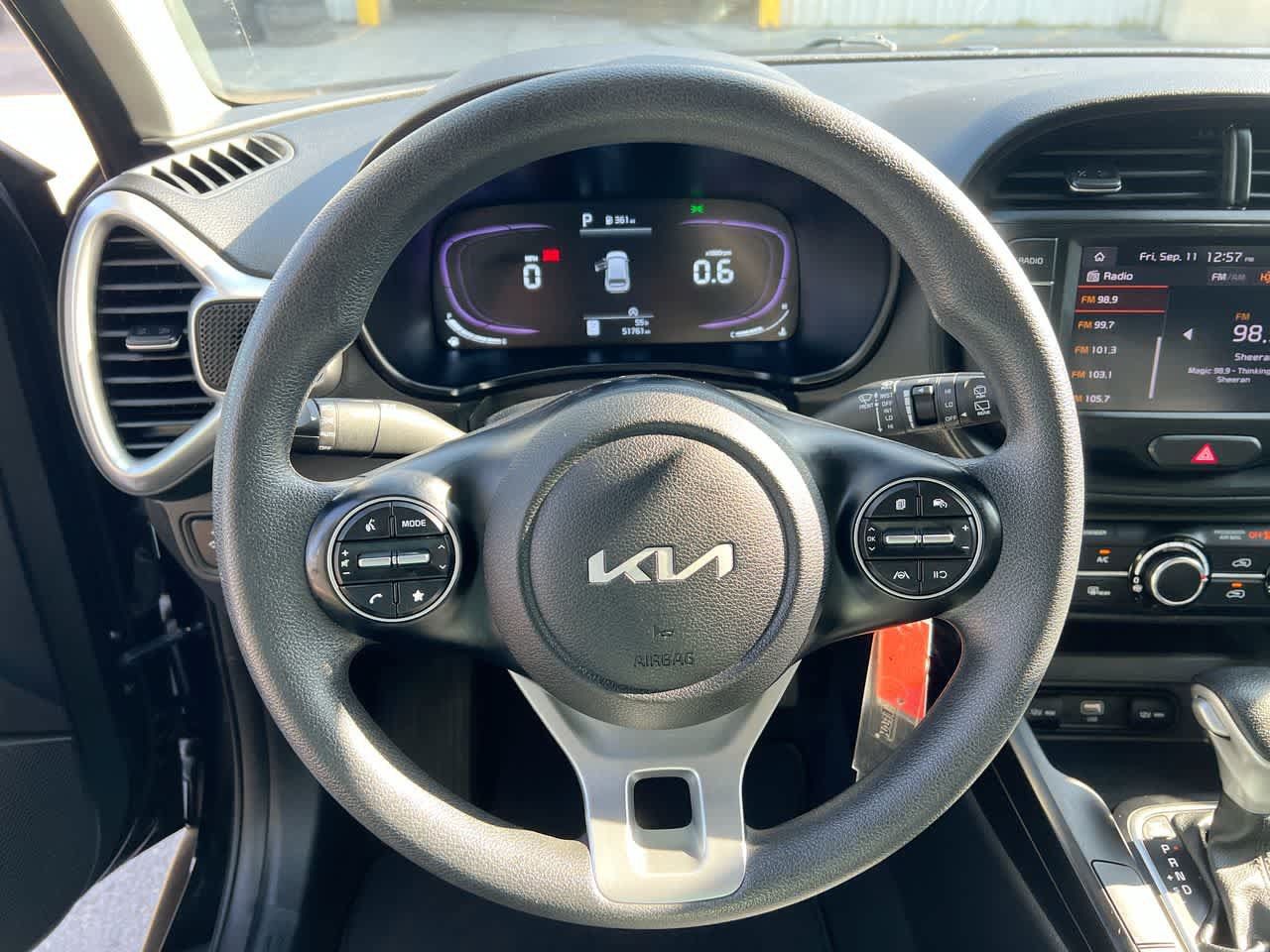 Certified 2023 Kia Soul LX w/ Option Group 015 FWD image 14