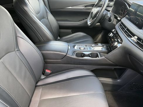 Used 2023 INFINITI QX60 Luxe w/ Cargo Package FWD image 30