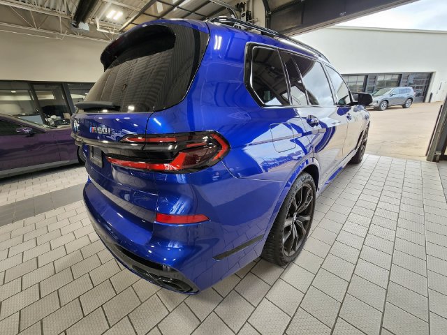 Used 2024 BMW X7 M60i w/ Executive Package AWD/4WD image 4