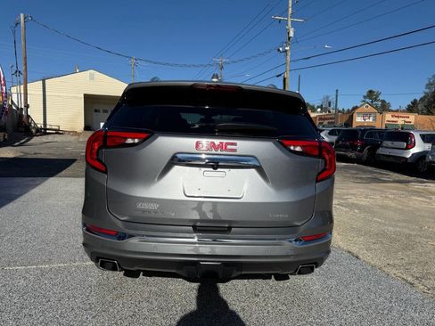 Used 2020 GMC Terrain Denali w/ Denali Premium Package image 8