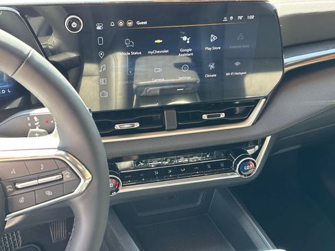 New 2026 Chevrolet Equinox LT w/ Convenience Package II image 17