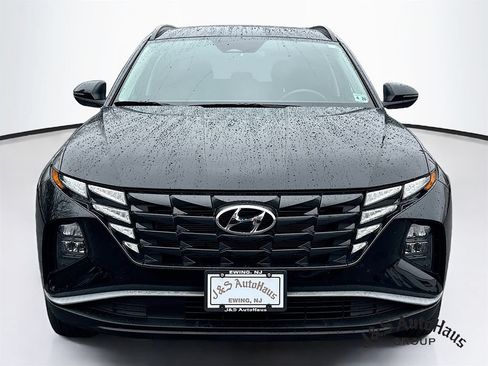 Used 2023 Hyundai Tucson SEL w/ Convenience Package AWD/4WD image 2