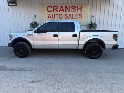 Used 2010 Ford F150 XLT RWD image 6