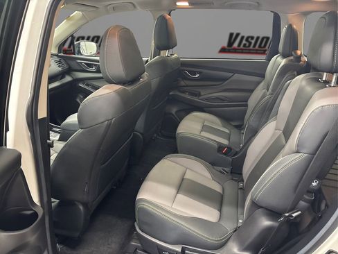 Used 2024 Subaru Ascent Onyx Edition AWD/4WD image 10