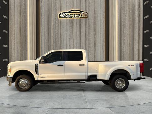 Used 2024 Ford F350 XLT image 7