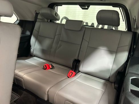 Used 2023 Toyota Sequoia Limited image 22