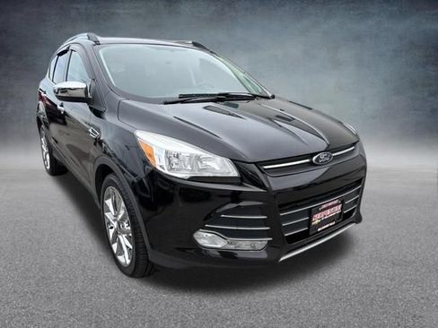 Used 2016 Ford Escape SE w/ SE Chrome Package FWD image 4