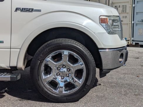 Used 2014 Ford F150 Lariat w/ Equipment Group 502A Luxury image 11