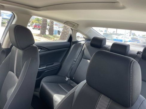 Used 2020 Honda Civic EX image 18
