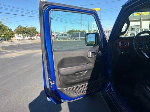 Used 2020 Jeep Wrangler Unlimited Rubicon AWD/4WD image 22