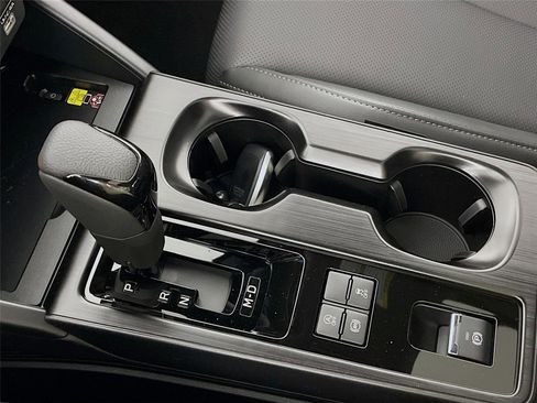 New 2026 Subaru Outback Limited image 15