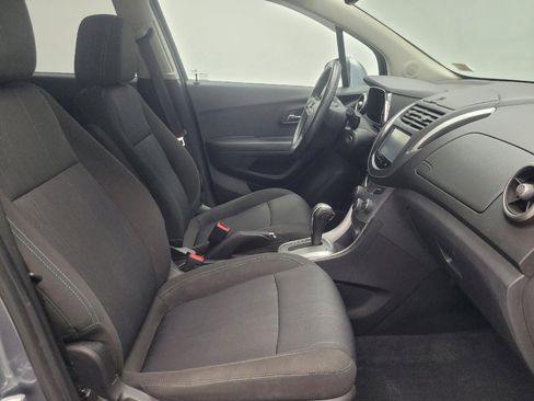 Used 2015 Chevrolet Trax LT FWD image 21