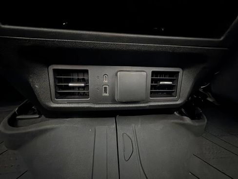 Used 2023 Chevrolet Silverado 1500 LT RWD image 22