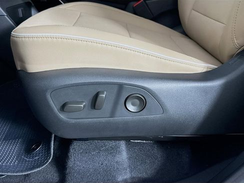 New 2026 Buick Enclave Preferred image 21