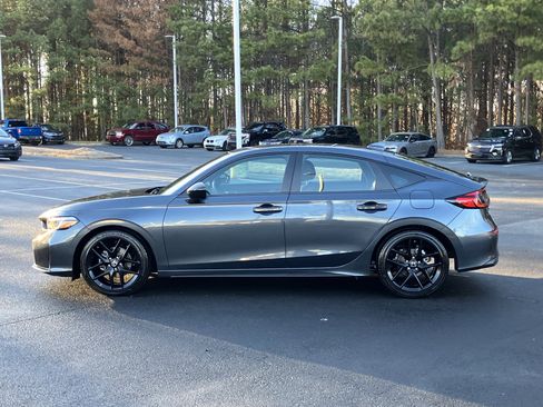 Used 2025 Honda Civic Sport image 7