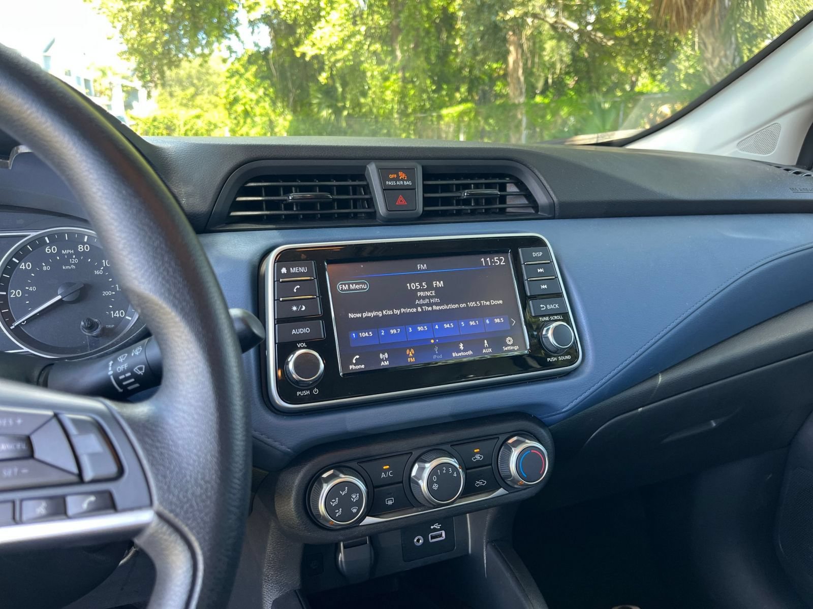 Used 2025 Nissan Versa SV FWD image 16