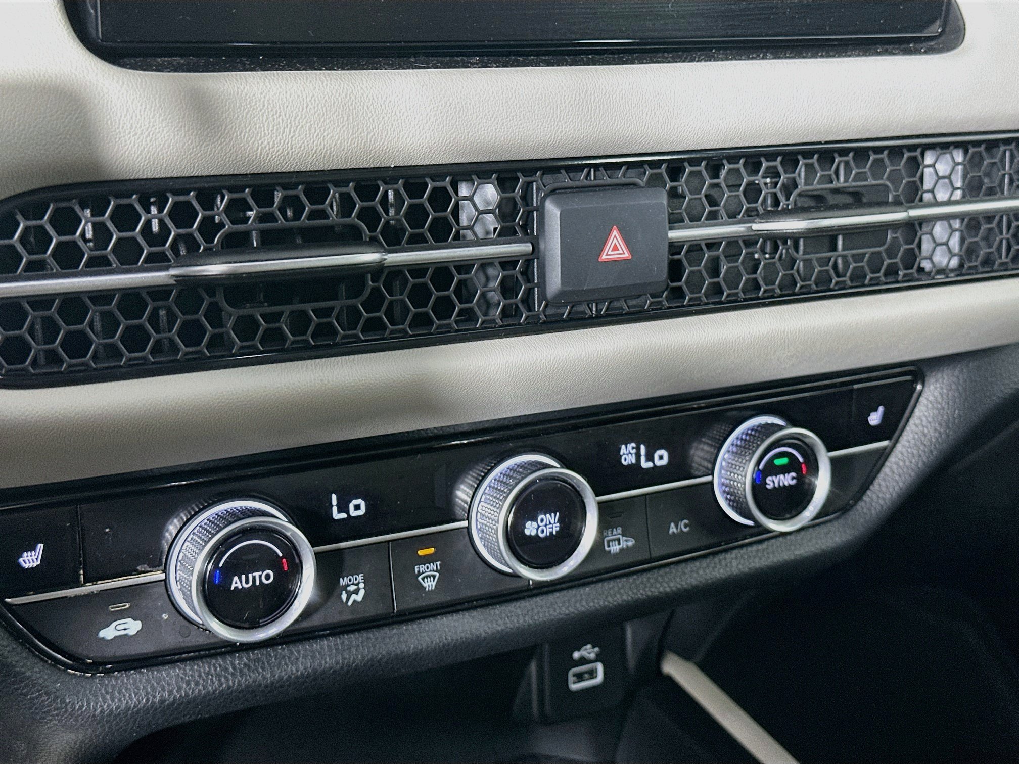 Used 2024 Honda HR-V EX-L image 22