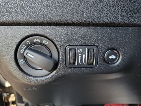 Used 2022 Dodge Charger Scat Pack image 17