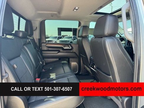 Used 2024 GMC Sierra 2500 Denali w/ Denali Reserve Package AWD/4WD image 10