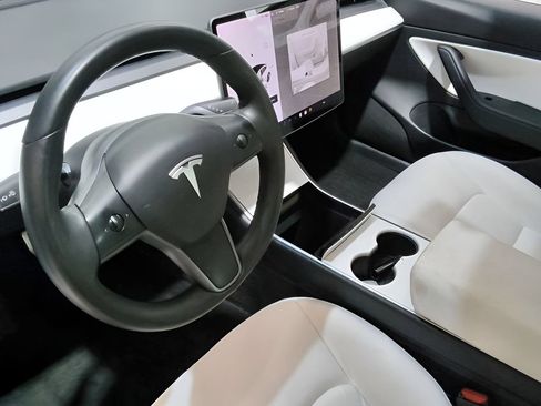 Used 2019 Tesla Model 3 Long Range AWD/4WD image 13