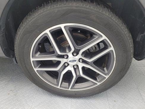 Used 2016 Ford Explorer Sport w/ Equipment Group 401A image 31