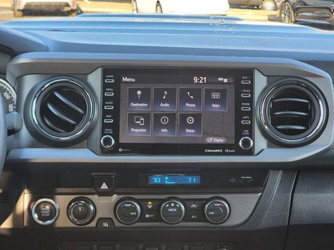 Used 2023 Toyota Tacoma TRD Sport image 27