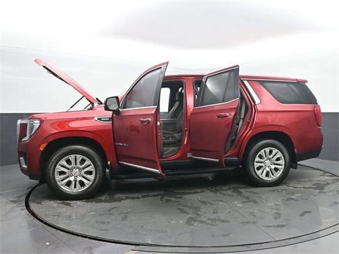 Certified 2024 GMC Yukon Denali image 56