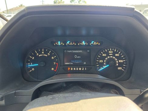 Used 2018 Ford F150 XL w/ Equipment Group 101A Mid RWD image 6