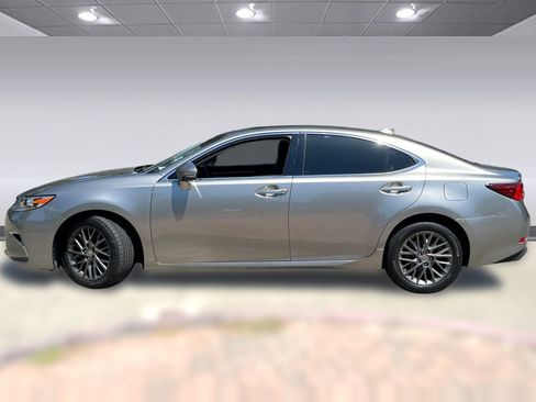 Used 2018 Lexus ES 350 w/ Premier Package FWD image 2