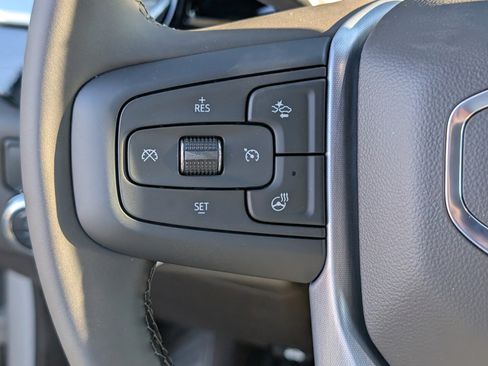 New 2026 GMC Sierra 1500 SLE image 18