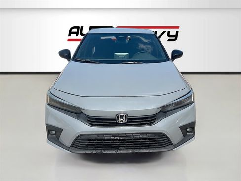 Used 2025 Honda Civic Sport image 2
